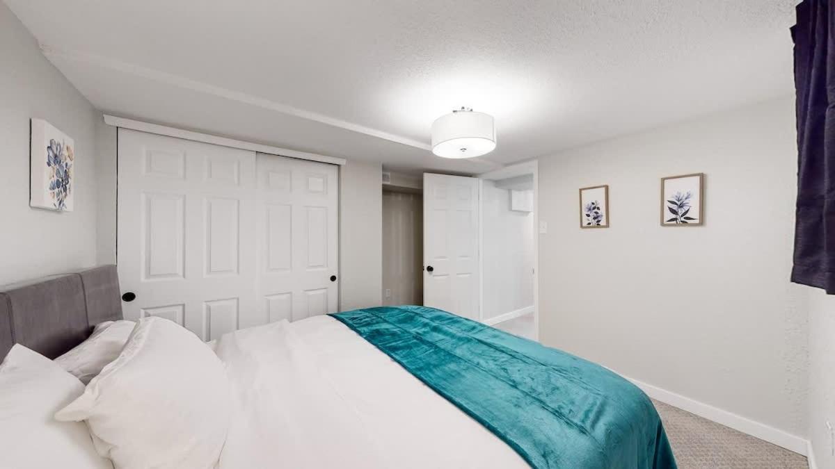 Spacious Family Retreat In * Denver